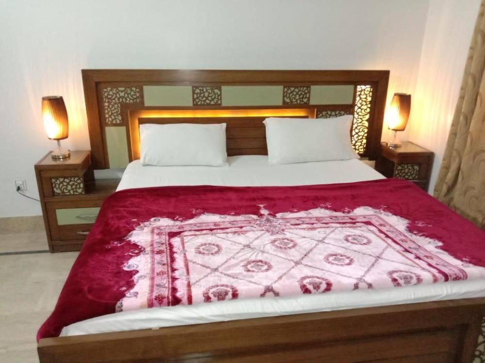The Royal Palace Guest House 海得拉巴 外观 照片